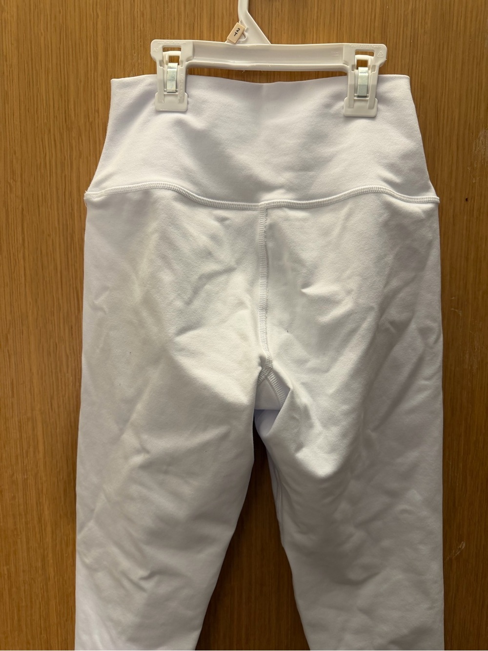 ALO Yoga White Active Leggings with Subtle Logo - Picture 4 of 7